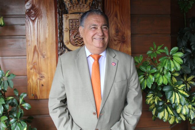 Alcalde de Pucón está internado en Temuco por una neumonía