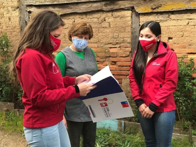 Exitosa alianza entre Bienes Nacionales y Senama en La Araucanía permite que 900 adultos mayores obtuvieran su título de dominio en 2020