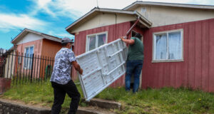 En Vilcún entregan 22 catres clínicos a pacientes postrados