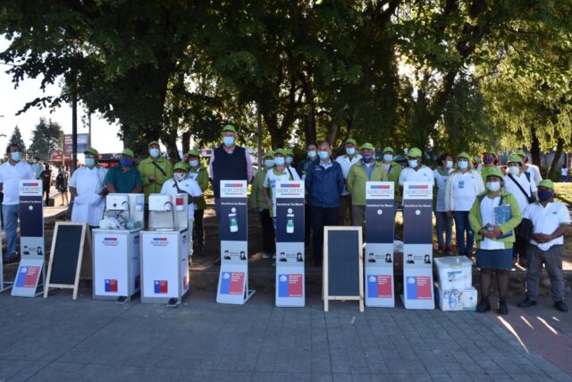 Vendedores de playa de Villarrica recibieron kit sanitarios