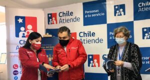 Lanzan guía gratuita en La Araucanía: Estos son los principales beneficios que las personas mayores pueden acceder en el Estado