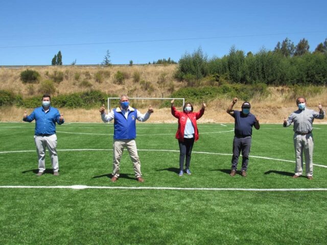 Comunidad de Los Sauces Cuenta con Nueva Cancha de Pasto Sintético