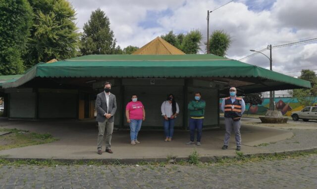 Floristas de calles Blanco y Balmaceda de Temuco podrán comercializar sus productos