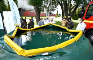 Bomberos De Temuco Recibieron Dos Estanques De 15 Mil Litros Cada Uno Para El Combate De Incendios