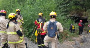 Bomberos Continúa la Búsqueda de Hombre Desaparecido en las Aguas del Río Trancura