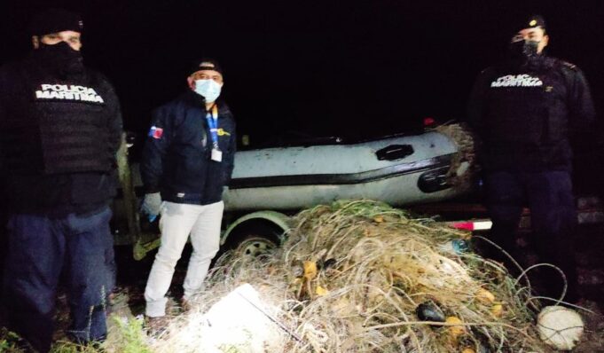 Pesca Furtiva En La Araucanía: Incautan Siete Redes Para Capturar Salmón