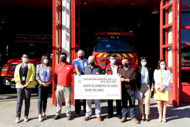 Municipio Entrega Subvención A Bomberos De Cunco