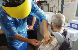 Vacunan A Internos Adultos Mayores Y Con Enfermedades Crónicas Del CCP Temuco