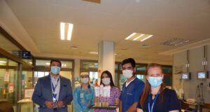 Felicitan A Uci De Hospital Pitrufquén Por Su Disposición Y Vocación De Servicio En Atención De Paciente Con Familiares Fuera De La Región