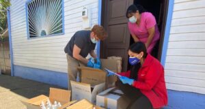 SENAMA continúa entregando elementos de protección personal a ELEAM en La Araucanía