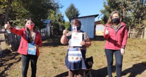 Adultos mayores de Toltén aspiran a mejorar su calidad de vida tras recibir títulos de dominio en sus hogares