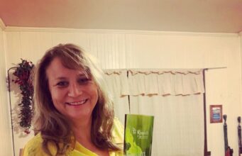 Candidata a alcaldesa por Pitrufquén en cierre de campaña: «Queremos comandar la comuna con amor y unión»