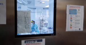 Lonco recibe atención de Machi en UCI del Complejo Asistencial Padre Las Casas