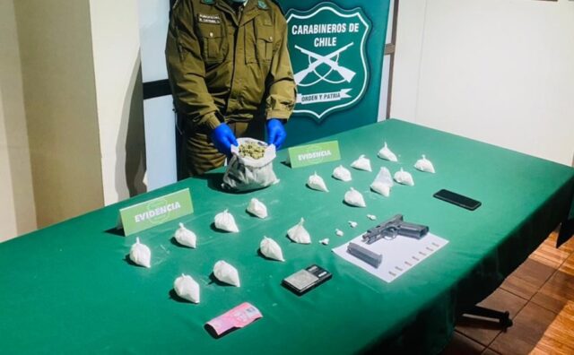 Decomisan más de 1 kilo de cocaína en fiscalización por toque de queda en Los Sauces