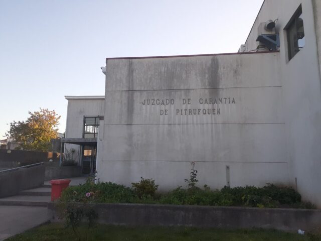 Funcionarios del Juzgado de Garantía de Pitrufquén se capacitan en entrevistas videograbadas de niñas, niños y adolescentes en juicios orales