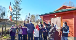 Entregan sede social en comunidad indígena de Villarrica