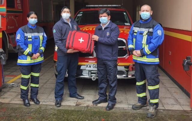 Cuerpo de Bomberos de Temuco está dotando de desfibriladores automáticos externos a todas sus compañías