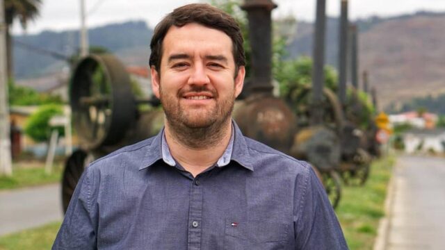 Luciano Rivas: “Debemos generar un plan de desarrollo que nos permita dejar de ser la Región más pobre de Chile»