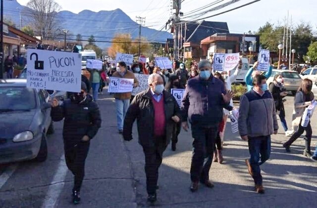 Alcaldes Lacustre y empresarios del rubro turístico solicitan apertura de la zona y cambios en el Plan Paso a Paso