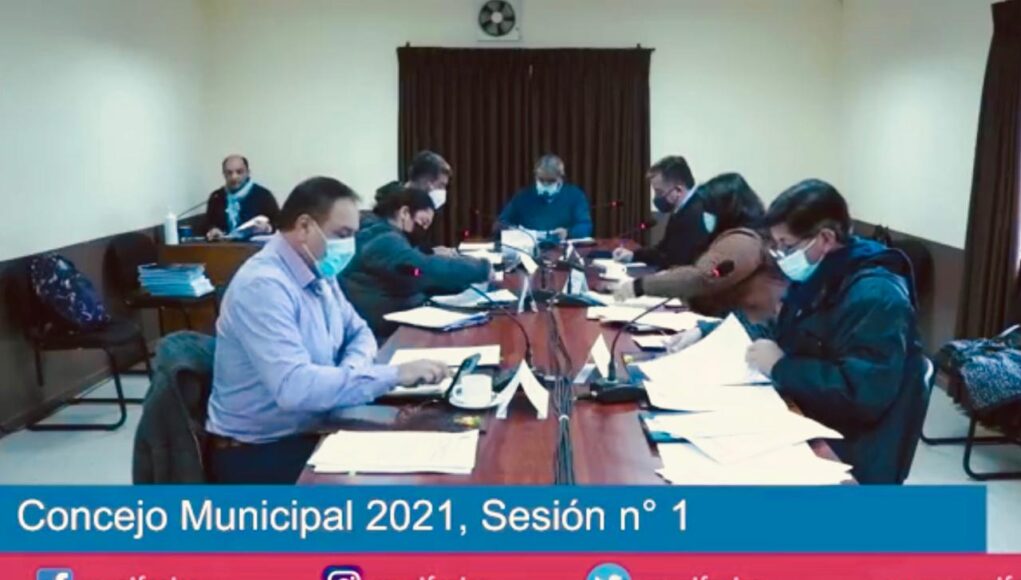 Freire: Concejal Alex Sáez presenta sus propuestas en el primer concejo municipal