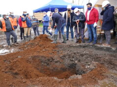 Instalan primera piedra de emblemática Avenida Balmaceda de Loncoche