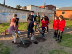 Subdere financiará cambio de la plaza Los Conquistadores de Angol y anuncia paneles fotovoltaicos para sector rural