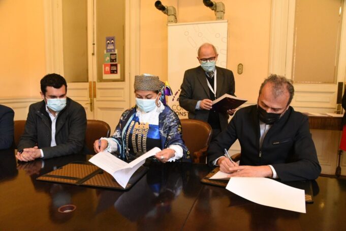 Gobernadores Regionales firman acuerdo con Convención Constitucional para fortalecer el trabajo en regiones