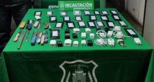 Incautan Celulares y armas hechizas en la cárcel de Villarrica