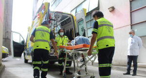 Hospital de Temuco conmemoró 21 años del SAMU y de funcionarios fallecidos en servicio el año 2009