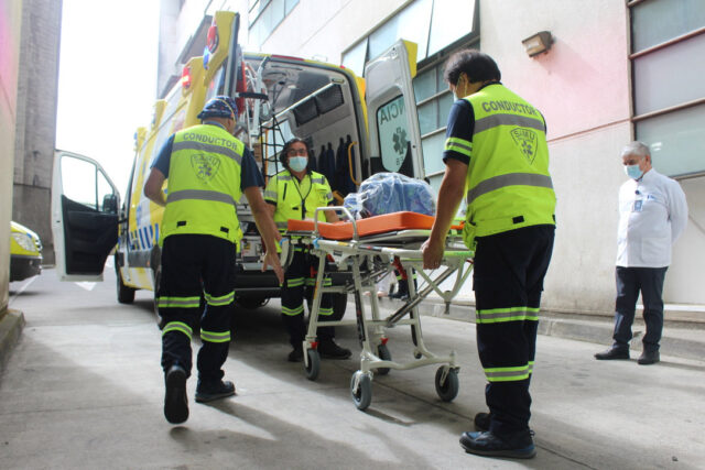 Hospital de Temuco conmemoró 21 años del SAMU y de funcionarios fallecidos en servicio el año 2009