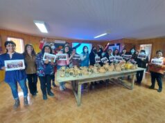 Mujeres de Imperial se certifican en aprendizaje y elaboración de alfarería mapuche