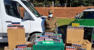 detienen a sujetos armados tras violento robo a camión repartidor en Pucón