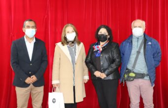 Asistentes de la educación de Gorbea celebran su día con reconocimientos por su labor