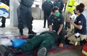 Funcionarios de gendarmería se capacitan en manejo de situaciones de emergencia