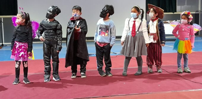 Complejo educacional Carlos Holzapfel de Pucón cumple 80 años de vida institucional