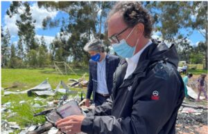 Ministro Figueroa visita escuela siniestrada en Perquenco y se reúne con directores de establecimientos víctimas de ataques incendiarios