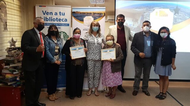 Entregan Certificados a Adultos Mayores Por Capacitación de Alfabetización Digital