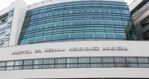 Compleja y pionera cirugía traumatológica se realizó en el Hospital de Temuco