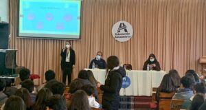 Seguridad Pública de Pitrufquén realiza charla sobre violencia en el pololeo