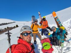 Guías de montaña logran rescatar con vida a dos personas que gritaban por auxilio en Icalma