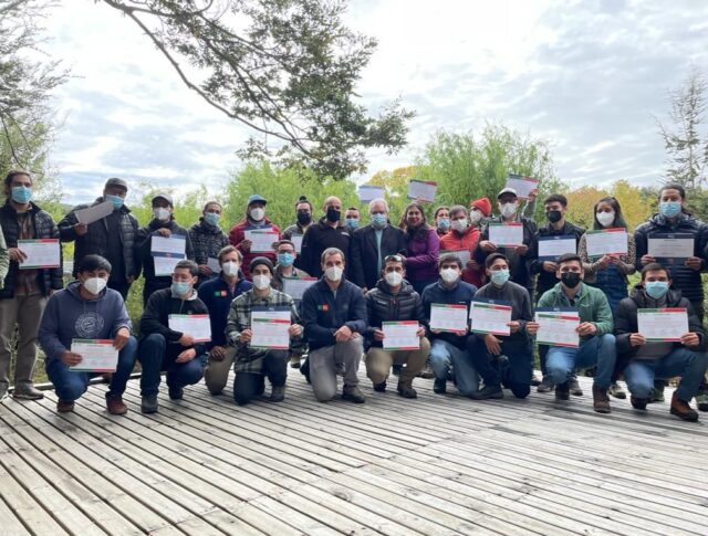 40 guías turísticos de Araucanía Andina se especializaron en montaña