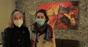 Seremi Jeannette Paillan llama a proteger la Piedra Sagrada Retxicura de Villarrica