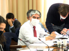 Gorbea: Diputado Henry Leal denuncia que Escuela Municipal Los Perales permanece sin calefacción desde hace un mes