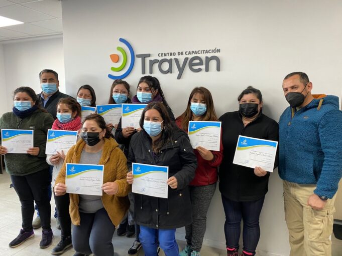 Frontel apoyó a mujeres de Temuco y Padre las Casas con cursos de capacitación