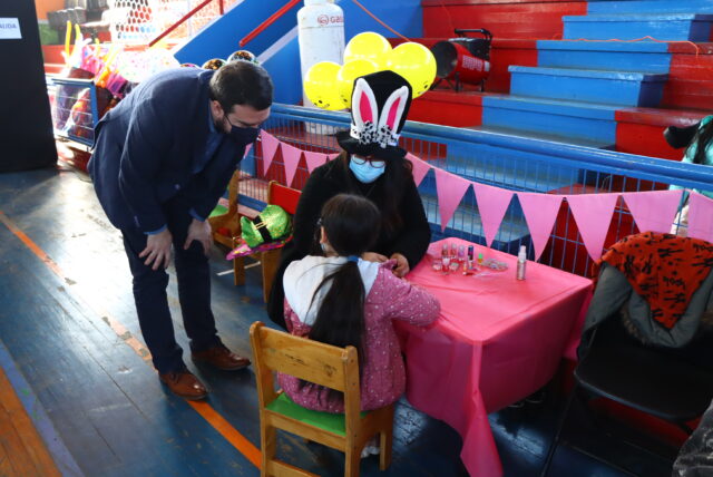 Inauguran feria de vacaciones de invierno en Vilcún