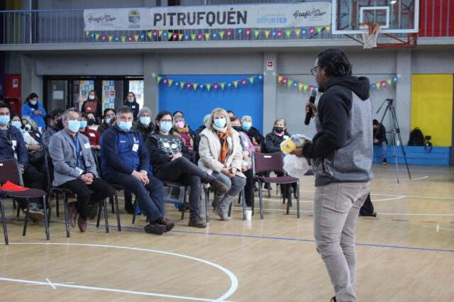 Municipio de Pitrufquén y Empresa de Innovación Social Internacional Balloon Latam Inician Trabajo Con 150 Emprendedores