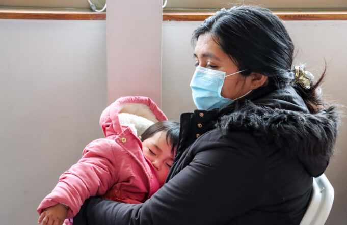 Premiaron a mamás del Cesfam Villarrica que amamantaron por más de 6 meses