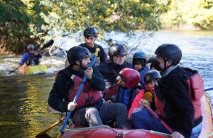 Río Cruces de Loncoche albergó el primer rafting inclusivo de La Araucanía