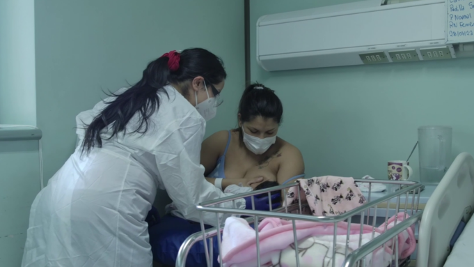 Semana de la lactancia materna: Hospital de Temuco busca lograr buen acople entre madre y recién nacido