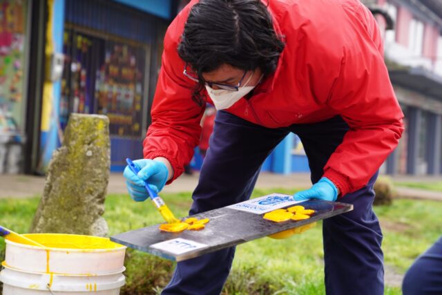 Loncoche es la primera comuna de La Araucanía en marcar pasos peatonales y de mascotas